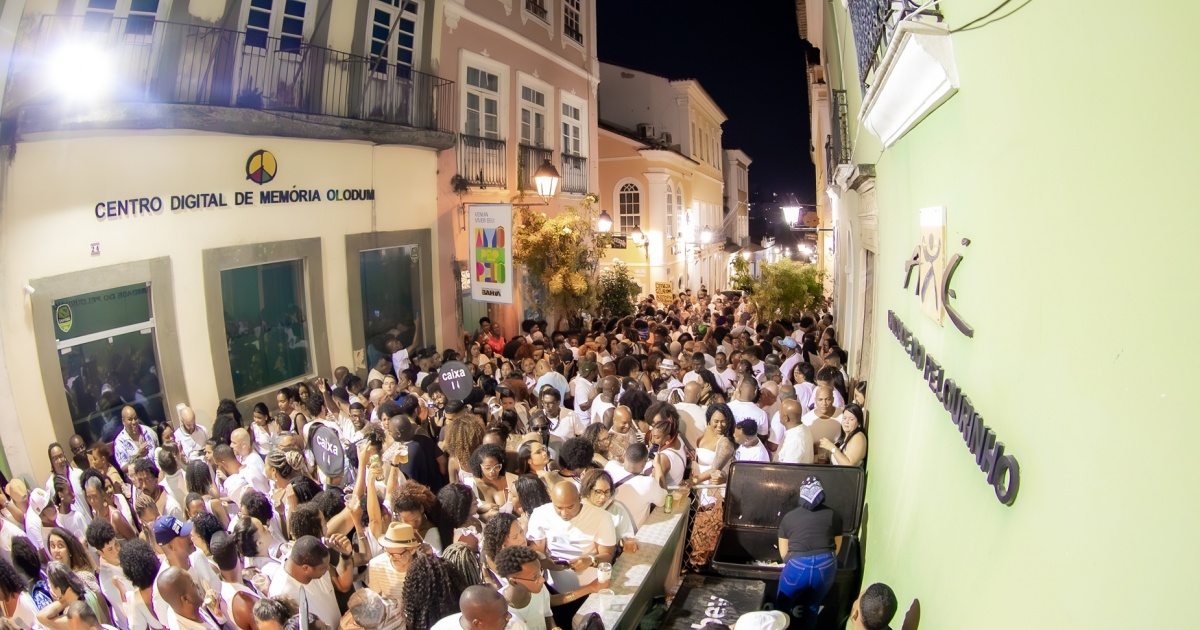 Samba na Rua: Festa Banjo Novo Promete Balançar o Santo Antônio Além do Carmo!