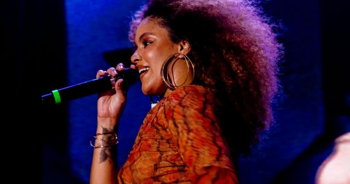 Rachel Reis Anuncia EP Surpresa para o Verão com Mega Colaborações!