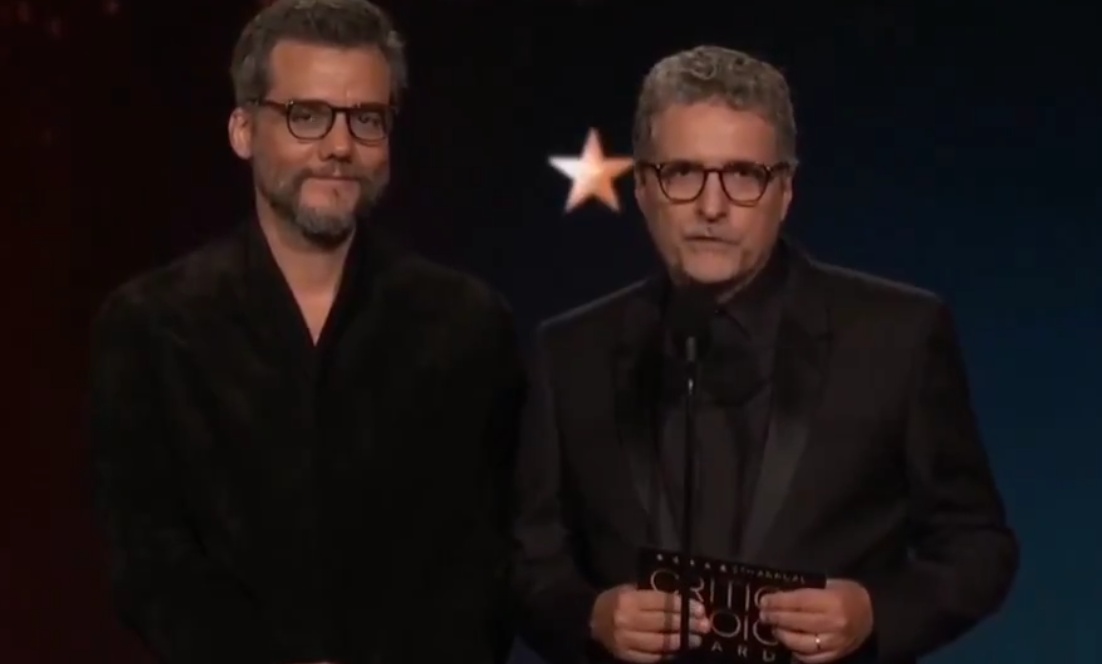 'O Agente Secreto' leva prêmio no Critics Choice Awards e Wagner Moura alfineta anúncio ao vivo; assista