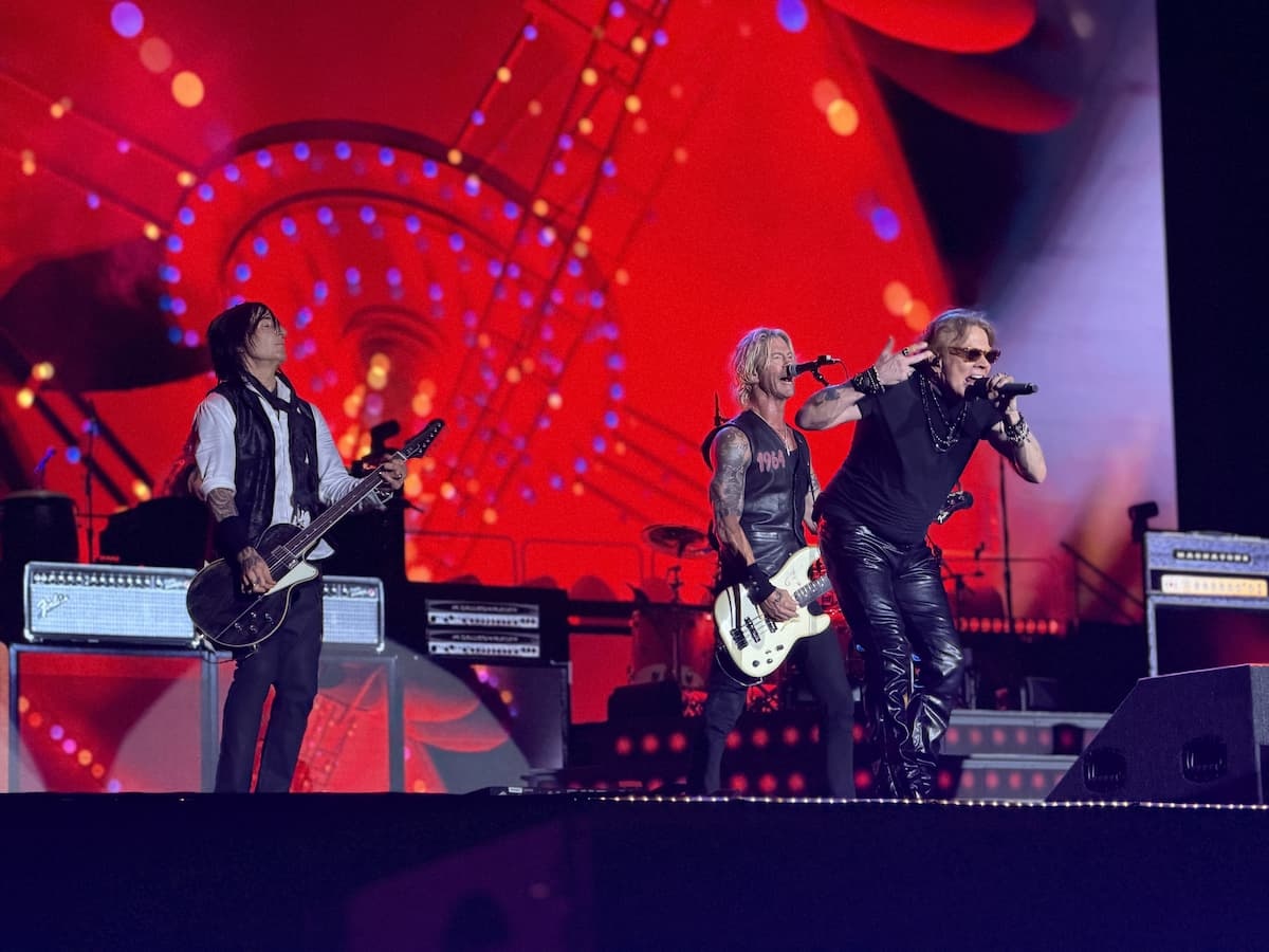 Guns N' Roses faz história na Arena Fonte Nova e prova que a Bahia também tem rock no sangue