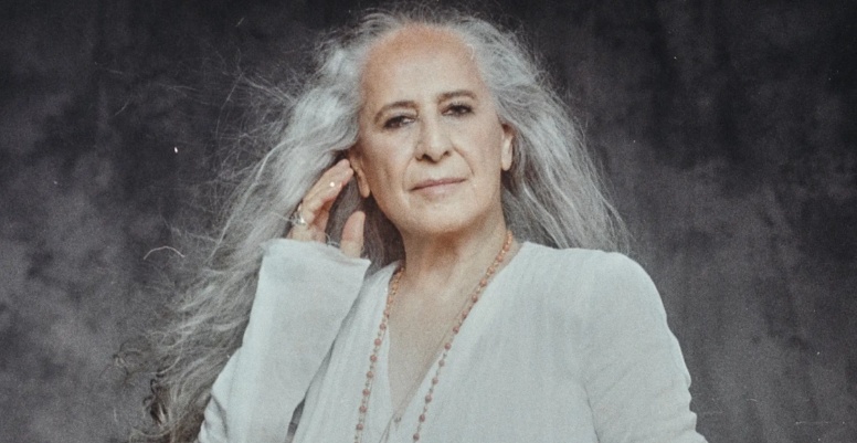 Maria Bethânia ganha destaque em ponto turístico de Nova York pela segunda vez