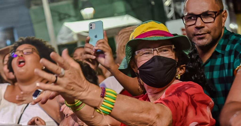 SÃO JOÃO EM SALVADOR: Você sente falta do Parque ou é do time Pelourinho? 7 Público no São João no Centro Histórico