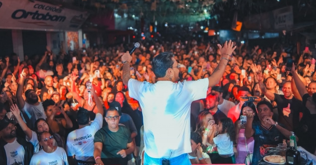 Thiago Aquino grava audiovisual na Rocinha com convidados de peso