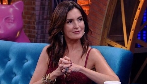 Fátima Bernardes surpreende, revela posicionamento político nas redes sociais e faz apelo: "Eu tô preocupada"