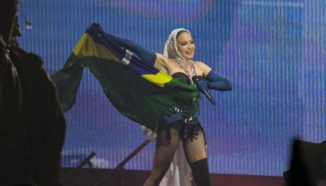 Madonna se junta Roger Waters e mais nomes do rock e compartilha publicação em apoio a Lula