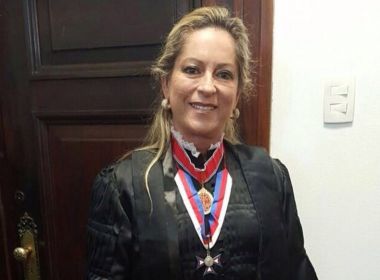 Bahia Notícias / Justiça / Coluna / Flashes: Aplausos para ela! - 20/02/2018