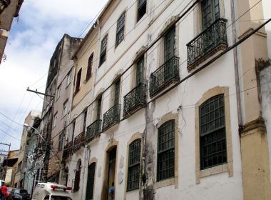 Justiça obriga Estado da Bahia a manter atividades e matrícula do Colégio Ypiranga