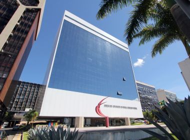 OAB ingressa com ação no STF contra cortes de verbas de universidades federais