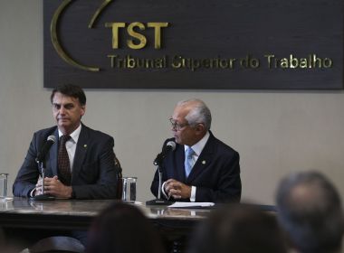 AJD questiona condecoração com medalhas do TST a Bolsonaro, Lorenzoni e Moro