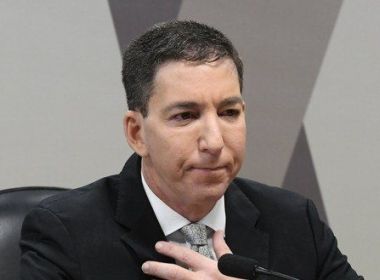 Justiça condena blogueiro a pagar R$ 15 mil por ofender mãe de Glenn Greenwald