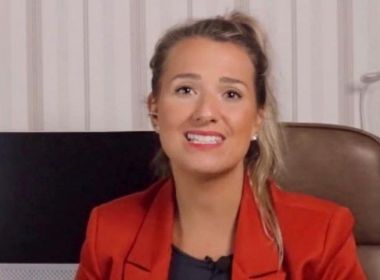 MP-BA denuncia Cátia Raulino por uso de documento público falso e violar direito autoral