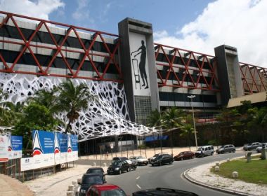 Justiça determina suspensão de tramitação de PL sobre venda de bens do estado