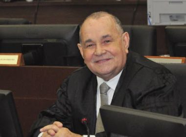 Réu na Faroeste, desembargador Gesivaldo Britto é aposentado do TJ-BA