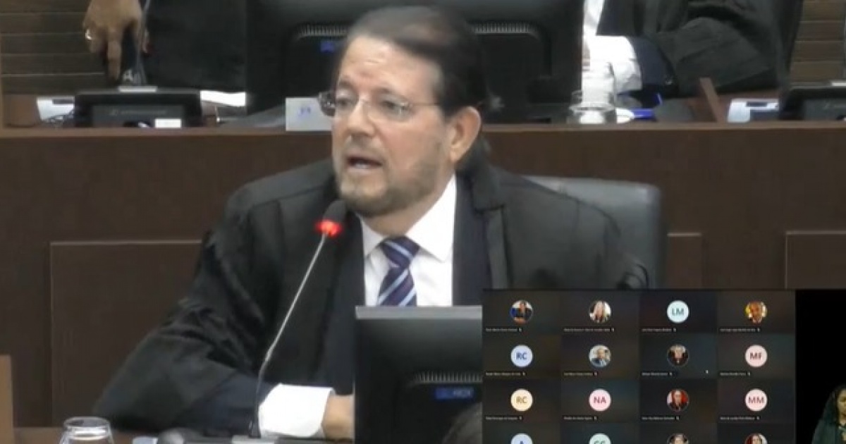 Escândalo no TJ-BA: Desembargador Jatahy Jr. Denuncia Campanha Pró-Adversário!