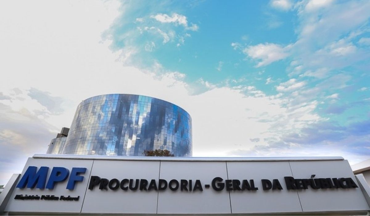 Investigação federal apura obras de posto de combustível em área sensível em Ilhéus