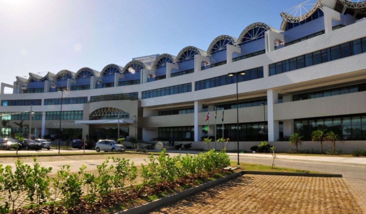 MP-BA alerta sobre abusos na venda de material escolar em colégios particulares de Salvador