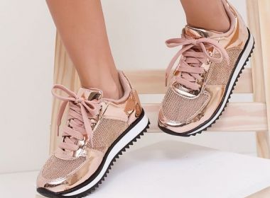 tenis colorido da moda