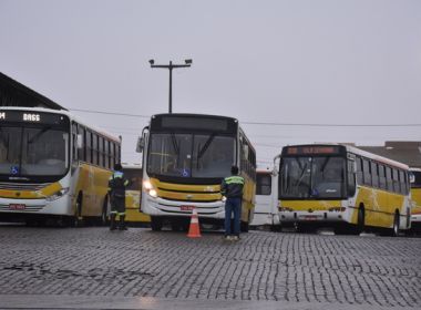 Com 74 ônibus retidos, Prefeitura de Vitória da Conquista decreta situação de emergência