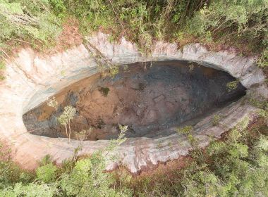 Vera Cruz: Cratera gigante aumenta de comprimento e chega a 78 metros 