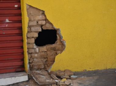 Conquista: LotÃ©rica Ã© furtada em quase R$ 100 mil; local amanheceu com buraco na parede