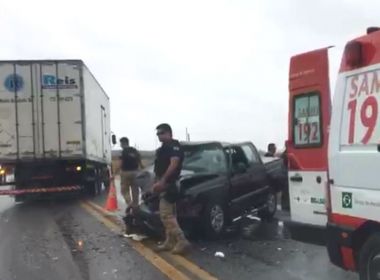 Eunápolis: Quatro ficam feridos em acidente; 1 dos motoristas dirigia alcoolizado