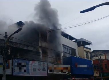 Itabuna: Incêndio destrói depósito de material de construção e loja de artigos infantis