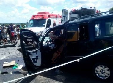 Itaparica: Acidente entre Ã´nibus escolar e carro deixa dois mortos e trÃªs feridos