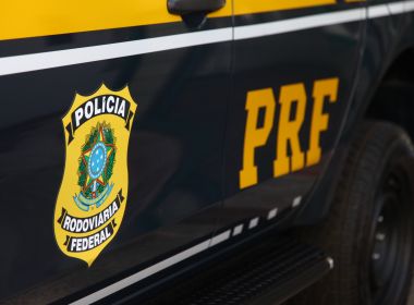 Eunápolis: Batida frontal na BR-101 deixa quatro pessoas hospitalizadas