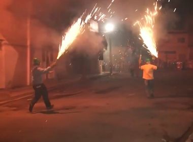 Senhor do Bonfim: Guerra de Espadas divide opiniões em 3° ano de proibição de evento