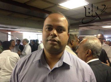 Santo Amaro: Prefeito Flaviano Bonfim é punido pelo TCM