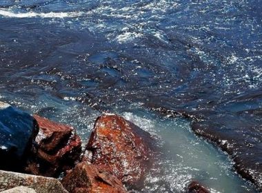 Valença: Promotoria recomenda ação de prefeitura sobre risco de óleo em praias
