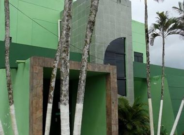 Prefeito de Muritiba é alvo de CPI por supostas irregularidades em contratos de bandas