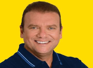 Sítio do Mato: Prefeito renuncia a cargo e anuncia esposa como substituta