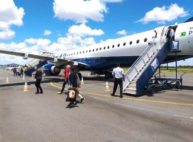 Colbert Martins critica falta de investimentos do governo estadual no aeroporto de Feira
