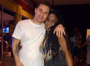 Pré-candidato, cantor feirense é 'cancelado' nas redes e suspenso após festa ilegal