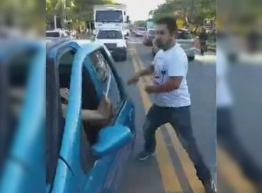 Porto Seguro: Motoristas brigam na rua por causa de negociação malfeita