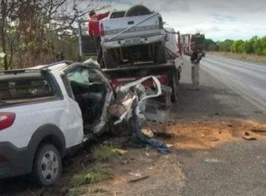 Barreiras: Homem morre e quatro ficam feridos em batida na BR-242