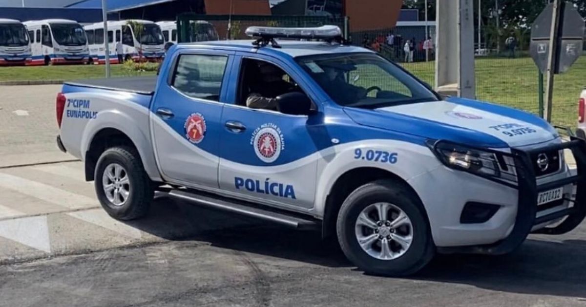 Bahia Notícias / Municípios / Notícia / Eunápolis: Foragido da justiça é capturado por PMs - Vimarsana News