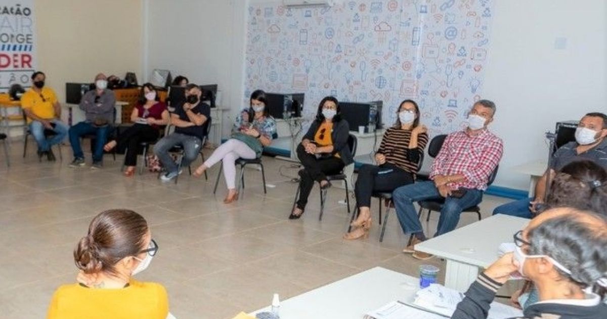 Bahia Notícias / Municípios / Notícia / Irecê: Gestão anuncia retomada de aulas semipresenciais para próxima segunda - Vimarsana News