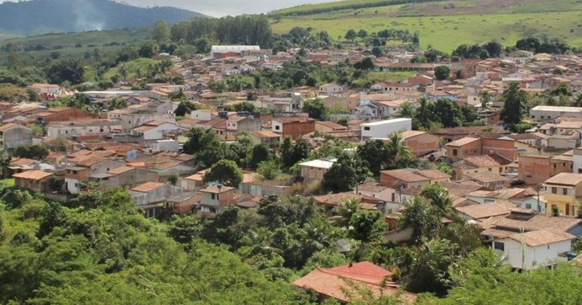 Bahia Notícias / Municípios / Notícia / Itagimirim: Corpo de bebê é encontrado dilacerado em trecho da BR-101 - Vimarsana News