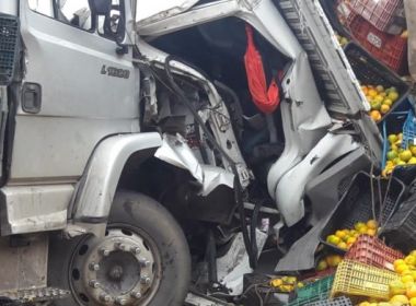 Maracás: Após dois caminhões se chocarem motorista morre no local 