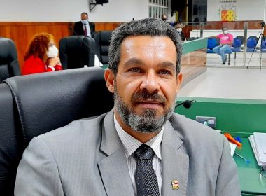 Ilhéus: Câmara cassa mandato de vereador acusado de 'rachadinha' e assédio 