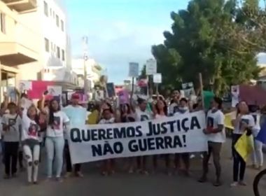 Teixeira de Freitas: Protesto cobra justiça em caso de jovem achada morta 