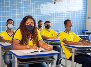 Candeias: Prefeitura oferece 'aulões' para estudantes encararem Enem