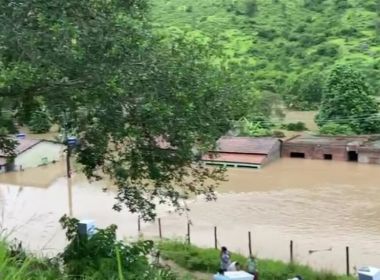 Jucuruçu e comunidade de Itamaraju seguem isoladas após chuvas