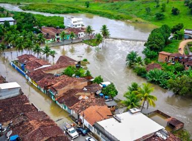 Jitaúna: Chuva deixa 300 pessoas desalojadas após temporal de fim de semana