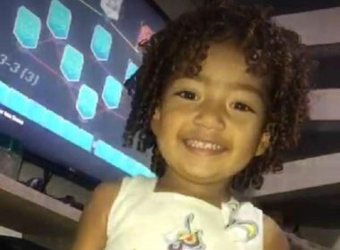 Criança de dois anos morre com tiro na cabeça em Feira de Santana