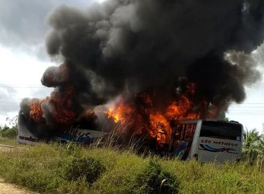 Retirolândia: Motoristas dos dois ônibus morrem em acidente na BA-120 