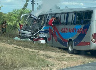 Retirolândia: Acidente com dois ônibus deixa 44 feridos; 12 ficaram em estado grave