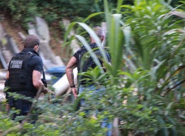 Homem que mordeu e arrancou orelha de mulher por ciúmes é preso no interior 